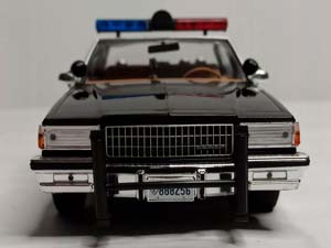 CHEVROLET CAPRICE POLICE -1989-GREENLIGHT 1:24 — фото 5