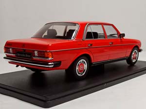 MERCEDES 230E - 1975 (W123) KK-SCALE 1:18 — фото 4