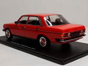 MERCEDES 230E - 1975 (W123) KK-SCALE 1:18 — фото 8