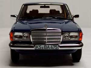 MERCEDES 200 1982 (W123) BLUE 1:18 NOREV — фото 6