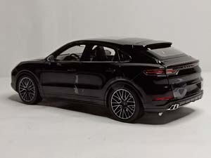PORSCHE CAYENNE TURBO COUPE 2019 NOREV 1:18 — фото 3