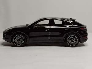 PORSCHE CAYENNE TURBO COUPE 2019 NOREV 1:18 — фото 2