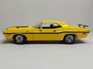 DODGE CHALLENGER R/T 1970 GREENLIGHT 1:18 — фото 3