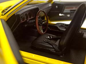 DODGE CHALLENGER R/T 1970 GREENLIGHT 1:18 — фото 4
