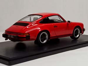 PORSCHE 911 SC COUPE 1983 KK SCALE 1:18 — фото 4