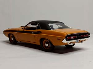 DODGE CHALLENGER R/T HEMI VINYL TOP 1:18 ACME/GMP — фото 3