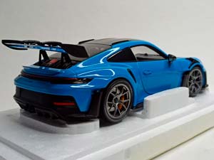 PORSCHE 911 (992) GT3 RS 2024 LIMITED 1:18 — фото 5