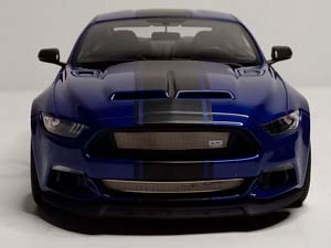 FORD MUSTANG SHELBY GT350 "WIDEBODY" 1:18 — фото 4