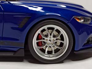 FORD MUSTANG SHELBY GT350 "WIDEBODY" 1:18 — фото 5