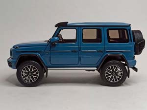 MERCEDES G63 AMG 4X4 BLUE 1:18 NZG — фото 6