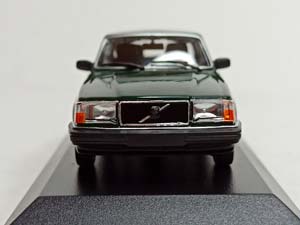 VOLVO 240 GL 1986 DARK GREEN 1:43 — фото 6