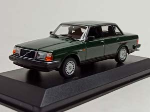 VOLVO 240 GL 1986 DARK GREEN 1:43