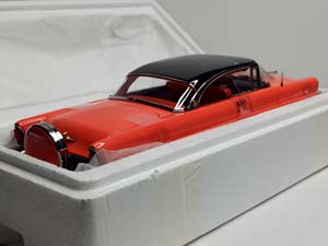 LINCOLN PREMIERE HARD TOP 1956 SUNSTAR 1:18 — фото 3