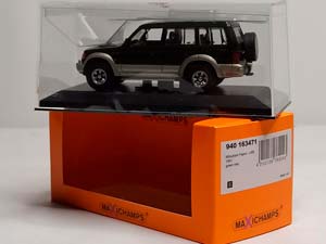MITSUBISHI PAJERO LWB 1991 GREEN 1:43 — фото 9