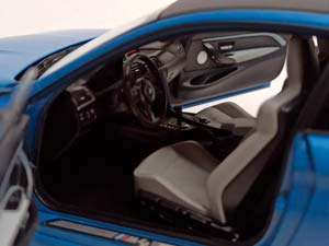 BMW M4 2014 (F82) PARAGON 1:18 — фото 3