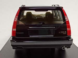 VOLVO V70 R KOMBI BLACK 1:18 DNA — фото 5