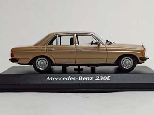 MERCEDES 230E (W123) 1982 GOLD 1:43 — фото 6