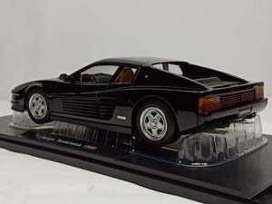 FERRARI TESTAROSSA 1986 BLACK 1:18 KK SCALE — фото 3