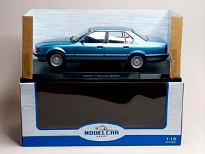 BMW 730I (E32) 7 SERIES 1:18 MCG — фото 9