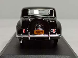 LINCOLN CONTINENTAL 1941 GREENLIGHT 1:43 — фото 4