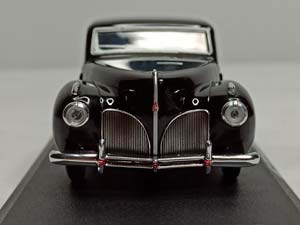 LINCOLN CONTINENTAL 1941 GREENLIGHT 1:43 — фото 8