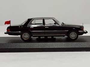 MERCEDES 450 SEL (W116) 1977 GREENLIGHT 1:43 — фото 3