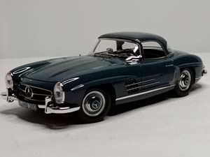 MERCEDES 300 SL ROADSTER 1957 NOREV 1:18, ТЕМНО-ЗЕЛЕНЫЙ