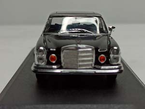 MERCEDES 280 SEL 4.5 (W108) 1972 GREENLIGHT 1:43 — фото 3