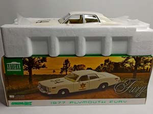 PLYMOUTH FURY "SHERIFF" 1977 GREENLIGHT 1:18 — фото 4