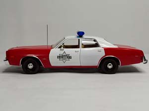 DODGE MONACO "POLICE" 1977 GREENLIGHT 1:18 — фото 4