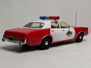DODGE MONACO "POLICE" 1977 GREENLIGHT 1:18 — фото 7
