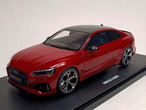 AUDI RS5 COUPE RED 1:18 GT SPIRIT