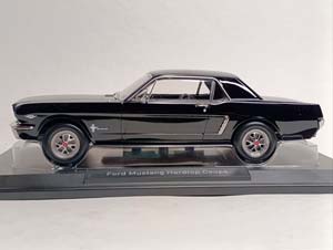 FORD MUSTANG HARDTOP COUPE BLACK 1965 NOREV 1:18 — фото 4