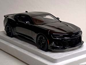 CHEVROLET CAMARO ZL1 2017 BLACK 1:18 AUTOART — фото 8