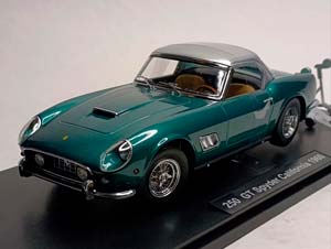 FERRARI 250 GT SPYDER CALIFORNIA GREEN 1960 1:18