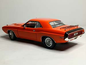 DODGE CHALLENGER 1970 1:18 ACME/GMP — фото 3