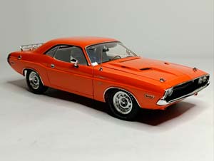 DODGE CHALLENGER 1970 1:18 ACME/GMP — фото 9