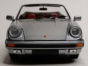 PORSCHE 911 CARRERA 3.2 CABRIO 1983 1:18 — фото 9