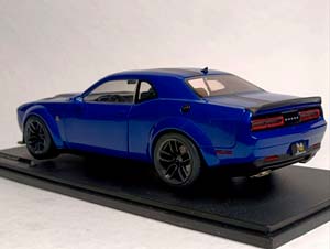 DODGE CHALLENGER R/T 2023 SOLIDO 1:18 — фото 6