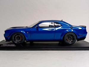 DODGE CHALLENGER R/T 2023 SOLIDO 1:18 — фото 7