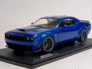 DODGE CHALLENGER R/T 2023 SOLIDO 1:18 — фото 9