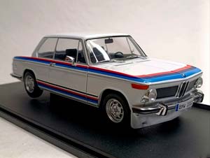 BMW 2002 TII TURBO 1971 SOLIDO 1:18 — фото 3