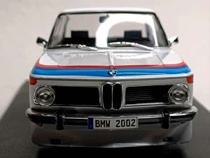 BMW 2002 TII TURBO 1971 SOLIDO 1:18 — фото 8