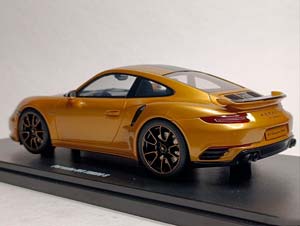 PORSCHE 911 TURBO S 1:18 GT SPIRIT — фото 3