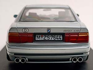 BMW 850 CSI (E31) SOLIDO 1:18 — фото 5