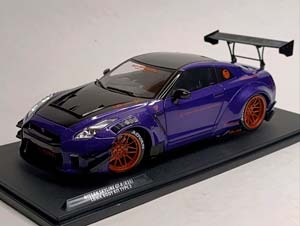 NISSAN GT-R (R35) LB WALK -2022- SOLIDO 1:18