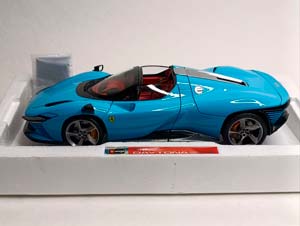 FERRARI DAYTONA SP3 CLOSED 2022 BBURAGO 1:18 — фото 5