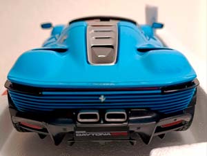 FERRARI DAYTONA SP3 CLOSED 2022 BBURAGO 1:18 — фото 7