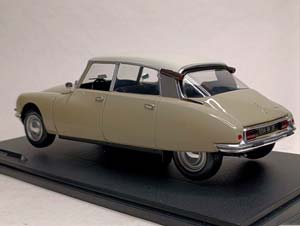 CITROEN DS -1976 SOLIDO 1:18 — фото 5