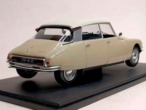 CITROEN DS -1976 SOLIDO 1:18 — фото 7